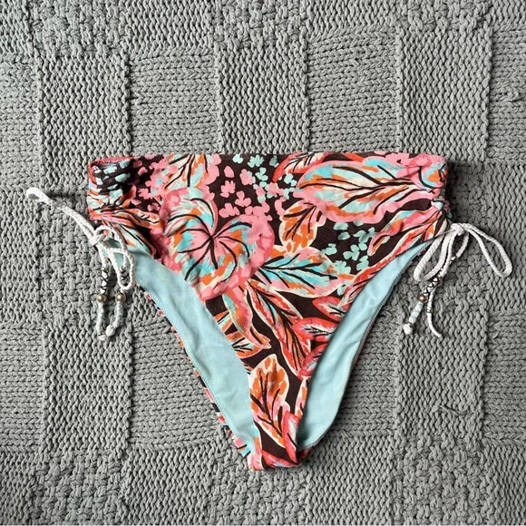 aerie bikini size m/l - Picture 5 of 7